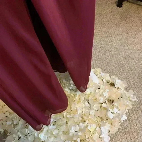 David's Bridal - One-Shoulder, Long Ruched Formal Dress - Wine - Size 6 - Picture 9 of 13